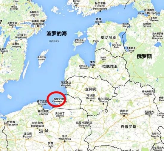 1945年7月,苏美英三国首脑在柏林近郊波茨坦举行会议,英美在争取与