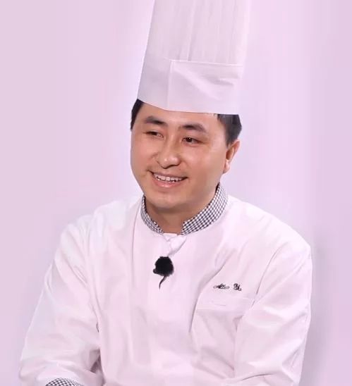 余宗义厨师要跟着餐饮市场跑跟着食客口味跑