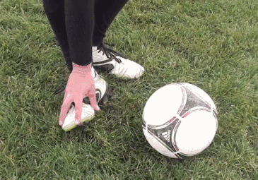 教你掌握6种实用的基础射门方式!(多图)