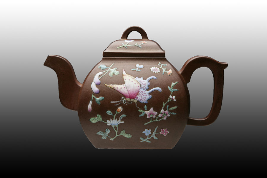 爱新觉罗恒剑与宫廷御制珐琅彩紫砂壶