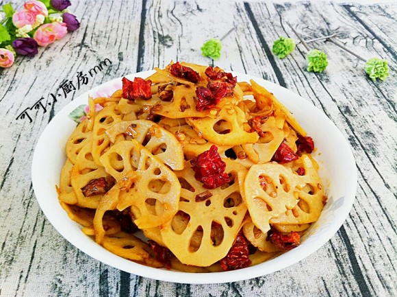 干煸酸辣藕片的家常做法