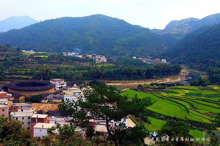 最具乡土风情的传统民居之一:客家围龙屋